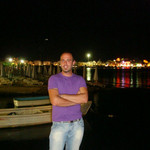 Cem, 46