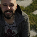 Cem, 46
